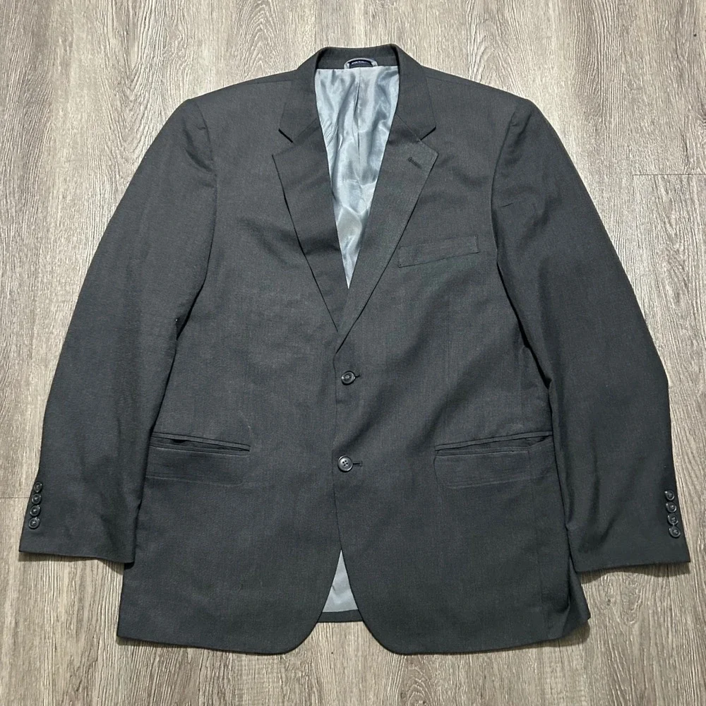 Saddlebred Suit 44R 36x30 Charcoal Grey Two Button Blazer Pleated Trousers‎ Set
